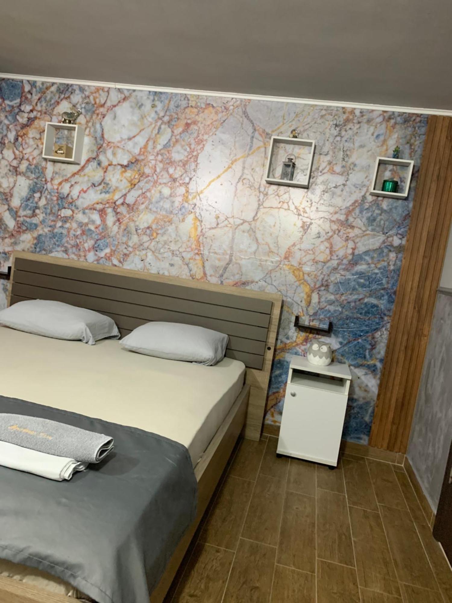 Apartman Daca II Podgoriţa Exterior foto